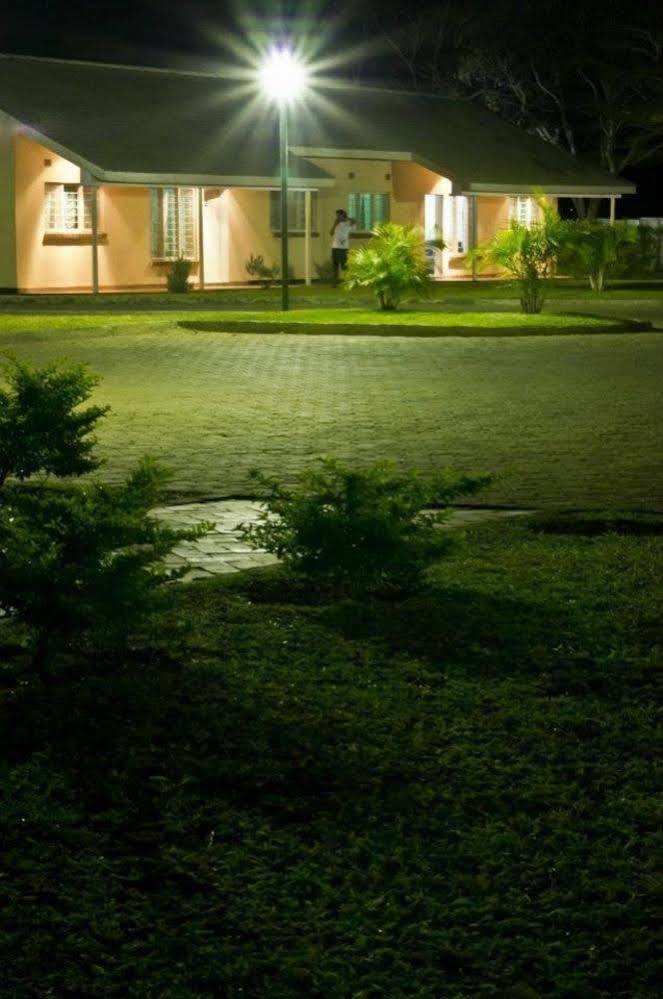 Victoria Apartments Livingstone Ngoại thất bức ảnh